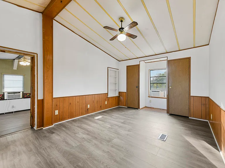 4922 County Road 803 — Photo 19
