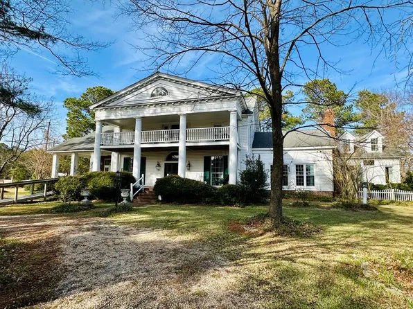 3785 Joe Mobley Rd, Williamston, NC 27892