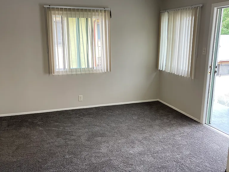 10613 Crenshaw Blvd #1 — Photo 10