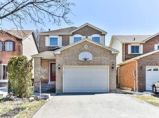 3 Scotia Dr, Brampton, ON L6Y2W3