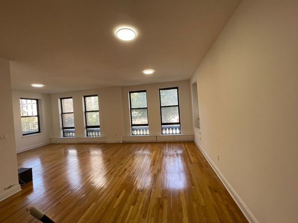 214 W 92nd St APT 3B