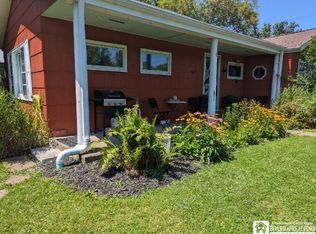 1669 Groveland Ave, Youngstown, NY 14174