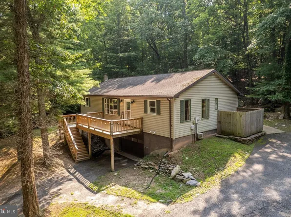 21 Hillcrest Rd, Fayetteville, PA 17222