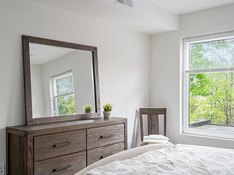 316 Belgrade Ave #201 — Photo 20