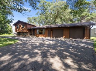 1706 Riverview Dr, Little Falls, MN 56345