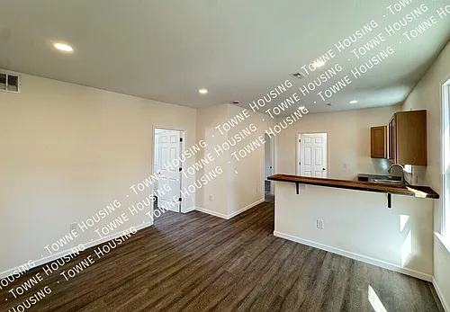 20 Marion St Photo 1
