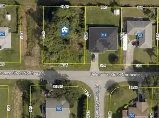 701 DELMONICO Street NE, Palm Bay, FL 32907