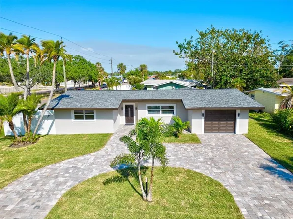2811 WOODCREST DRIVE, SARASOTA, FL 34239