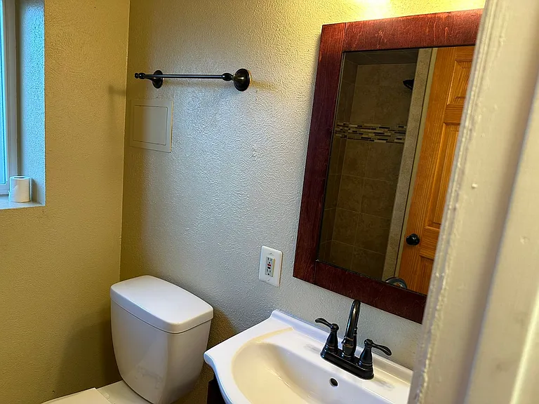 840 W Linden St — Photo 25