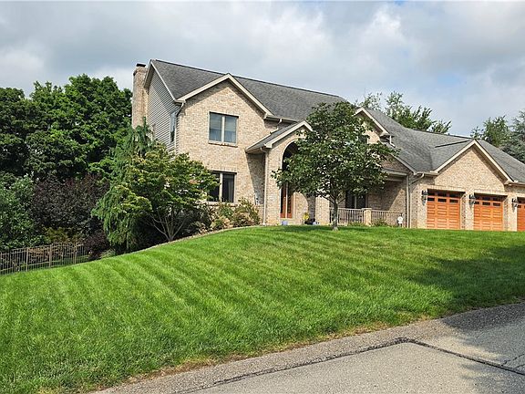 3rd image of 2182 Bradbury Ln