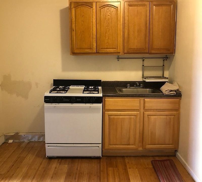 1st image of 847 Herkimer St #1A