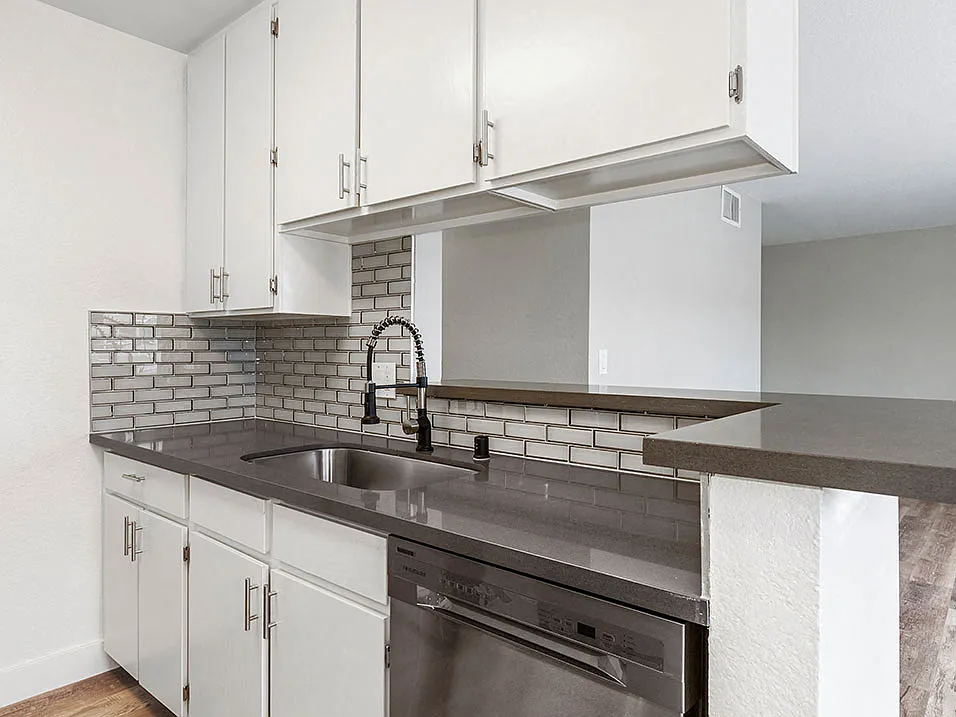 Magnolia Terrace — Photo 3