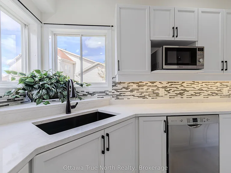 19 Black Tern Cres — Photo 15