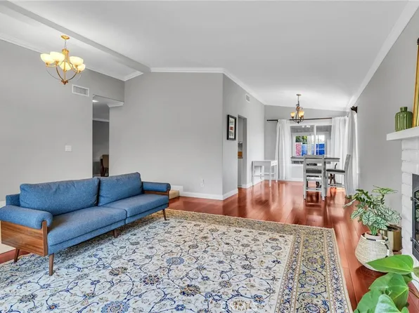 23041 La Granja Dr, Santa Clarita, CA 91354