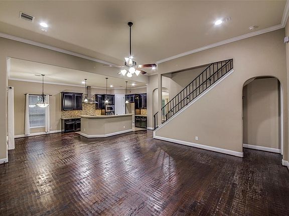 5th image of 28982 Twisted Oak Dr