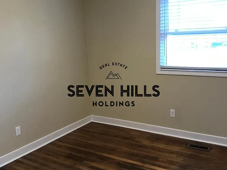 1022 N Harrison St — Photo 11