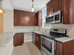 208 T St NE APT 1, Washington, DC 20002
