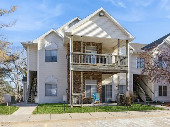 2445 Patricia Dr, Urbandale, IA 50322