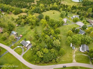 1907 Foxboro Rd, La Grange, KY 40031