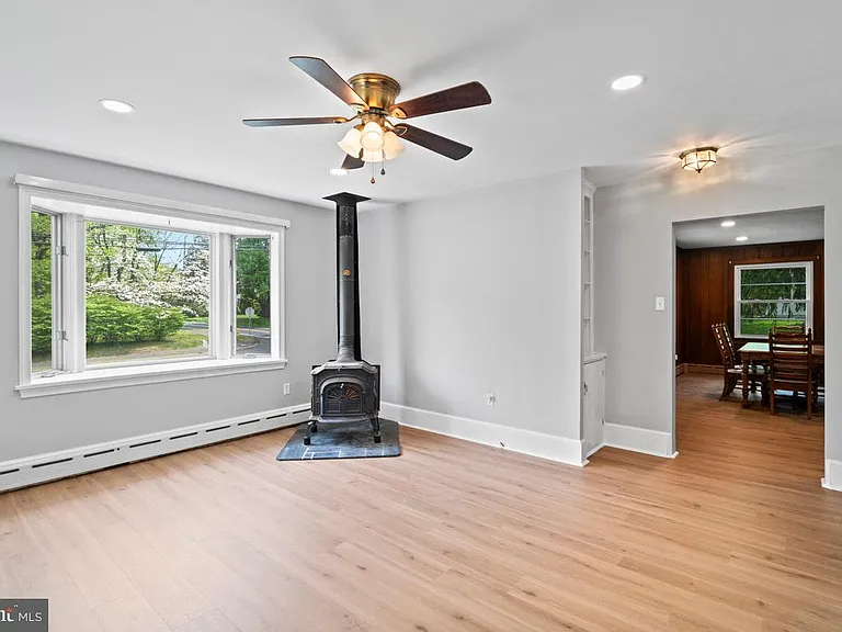 170 Iron Hill Rd — Photo 8