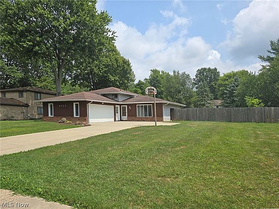 2nd image of 6573 Miller Dr