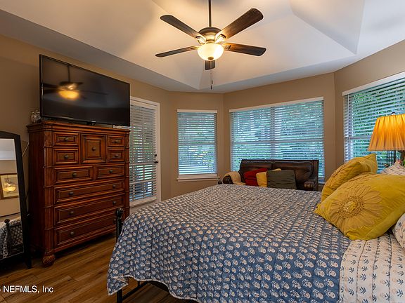 4th image of 5842 PIPER GLEN Boulevard