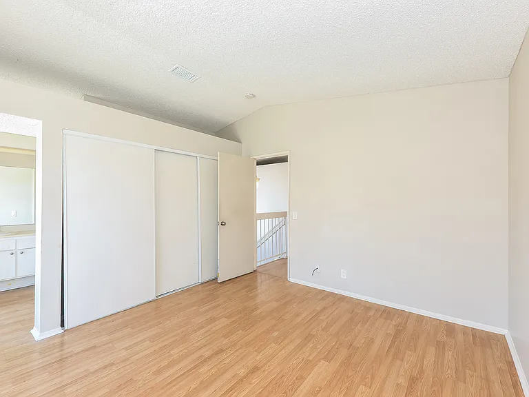 11929 Sugar Creek Ct — Photo 10
