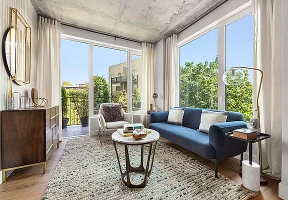 5th image of 929 Atlantic Ave #3A