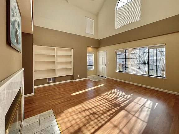 3rd image of 1532 Chihong Dr