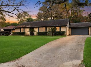 2524 River Rdg, Conroe, TX 77385