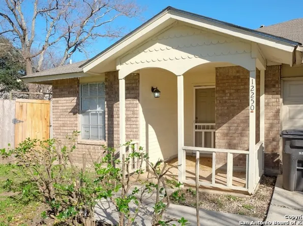 12250 Ridge Crown St, San Antonio, TX 78247