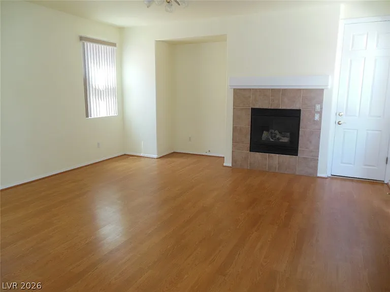 2423 Carnegie Hall St — Photo 10