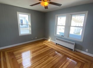 130 Hatfield St #2F, Pawtucket, RI 02861