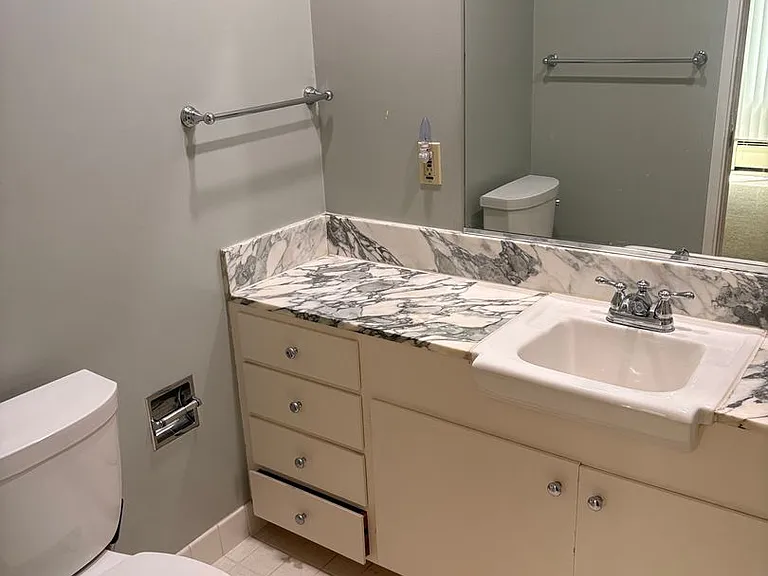 2601 College Ave #111 — Photo 9