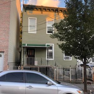 706 Bergenline Ave, Union City, NJ, 07087