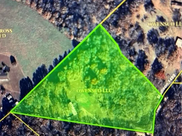 255 Madison St #1499, Huntsville, AR 72740