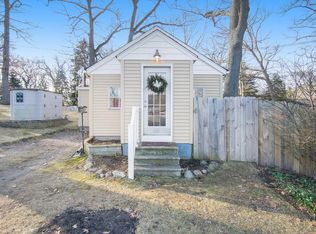 660 Douglas Ave, Holland, MI 49424