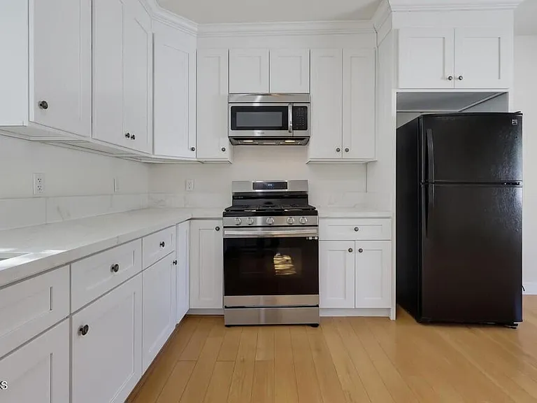 416 Sinclair Ave #A — Photo 9