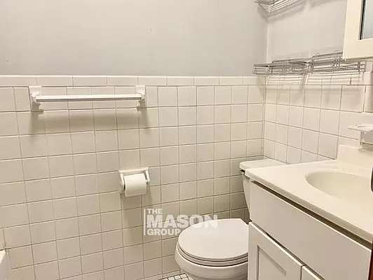 Rented by Mason Group LLC | media 11