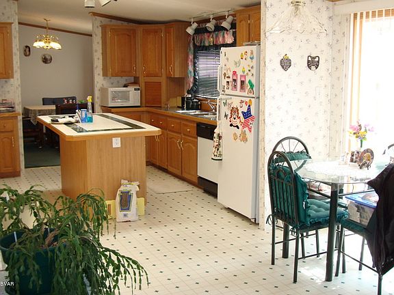 4th image of 850 Chatham Village St