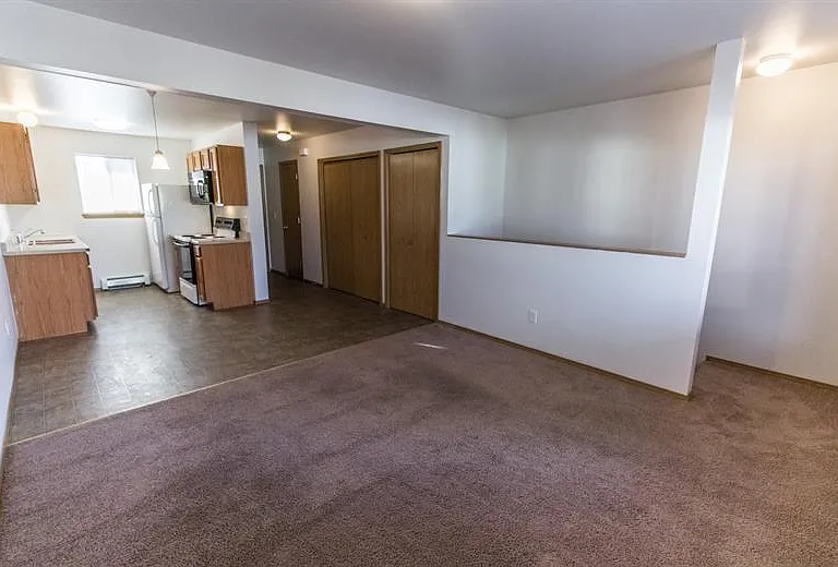 McDonald Ave Apts. — Photo 4