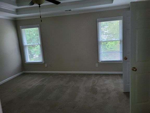 Master Bedroom upstairs, not the best picture. But it is nice.
