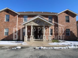 2907 Vineyards Pkwy APT 2, Branson, MO 65616