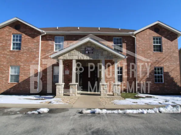 2907 Vineyards Pkwy APT 2, Branson, MO 65616