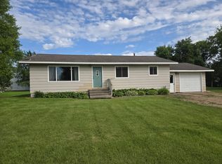 266 6th St, Hancock, MN 56244