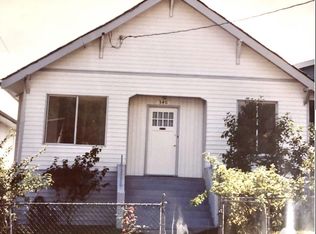 340 Keary St, New Westminster, BC V3L 3L3