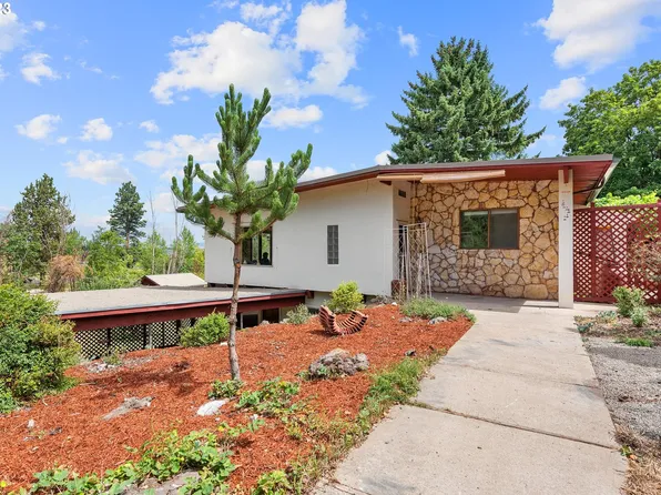 201 6th St, La Grande, OR 97850