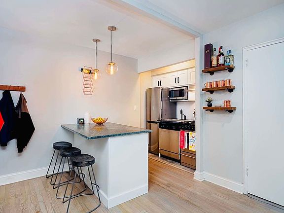 2nd image of 50 E 8th St APT 2O