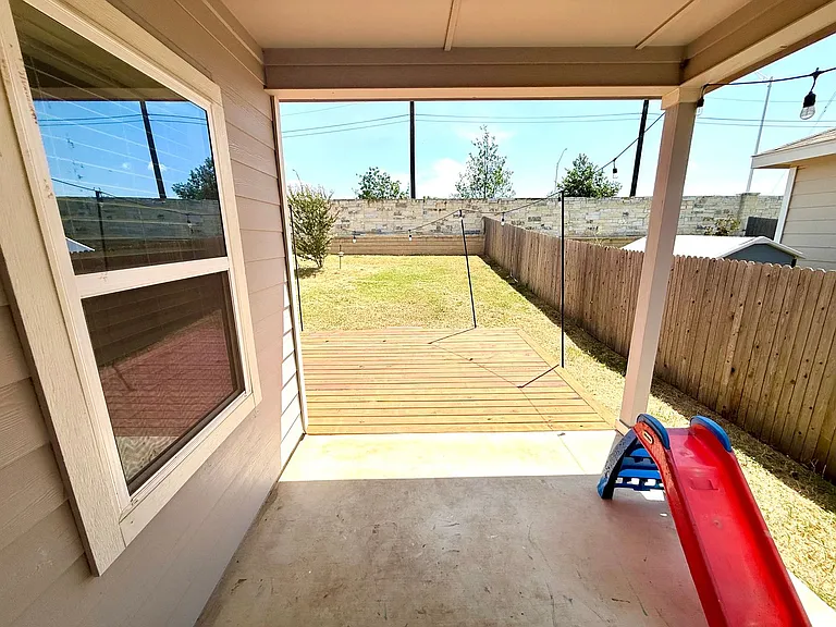 5006 Jovian — Photo 18