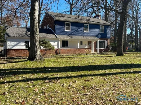 3230 Cedarbrook Ln, Toledo, OH 43615